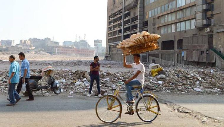 Global Economy Shows Signs of Recovery